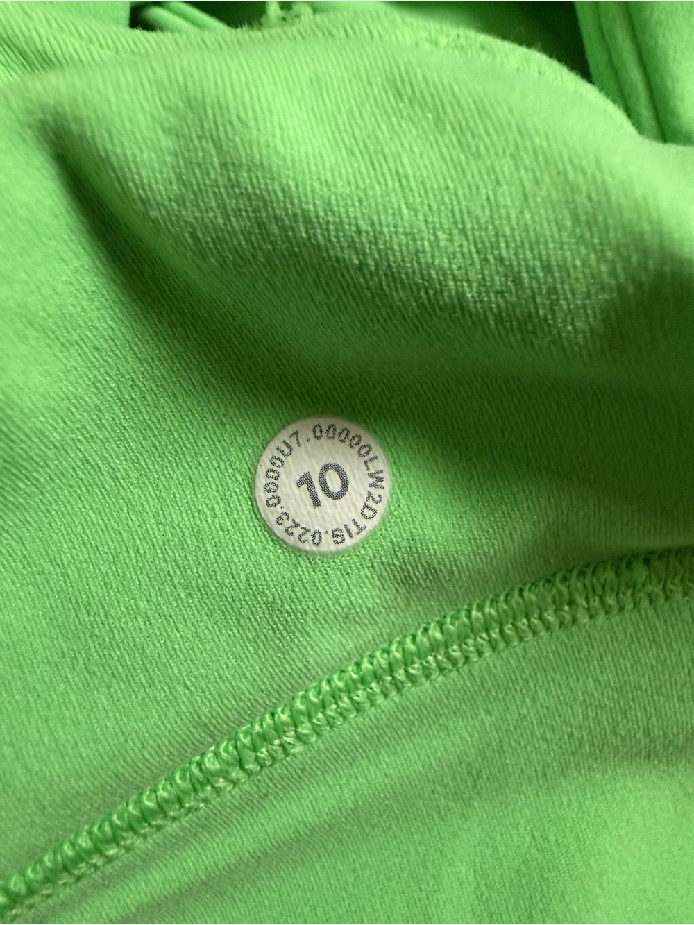 Lululemon Align V-Neck Bra *Light Support, A/B Cup - Pistachio - size 10 - Picture 5 of 5
